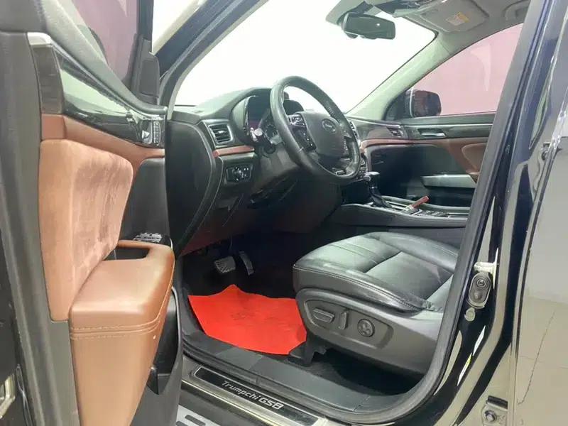 Trumpchi GS8 2017 320T 2WD Luxury Intelligent Connected Edition 7-Seater — миниатюра 12