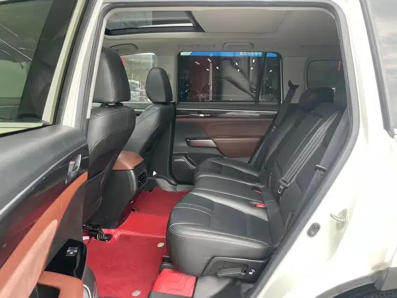 Trumpchi GS8 2017 320T 2WD Luxury Edition 7-Seater — миниатюра 20