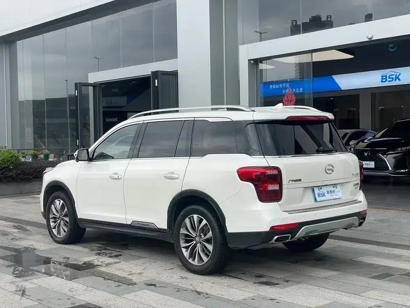 Trumpchi GS8 2017 320T 2WD Luxury Edition 7-Seater — миниатюра 4
