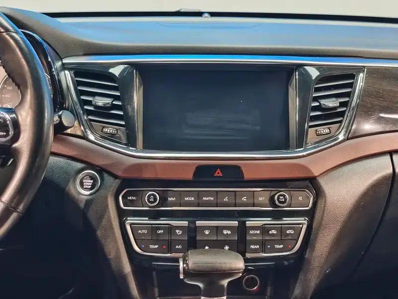 Trumpchi GS8 2017 320T 2WD Premium Edition 7-Seater — миниатюра 11