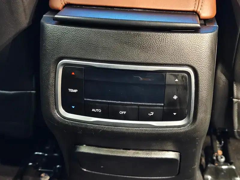 Trumpchi GS8 2017 320T 2WD Premium Edition 7-Seater — миниатюра 13