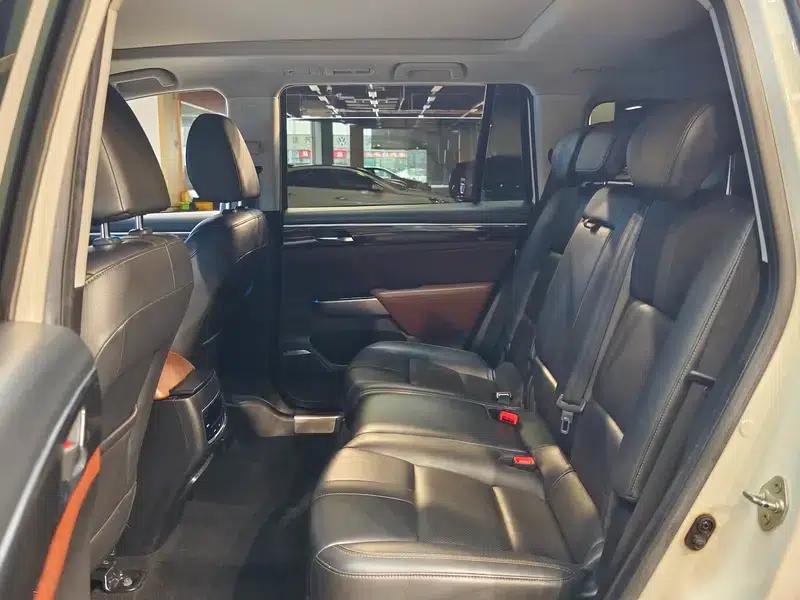 Trumpchi GS8 2017 320T 2WD Premium Edition 7-Seater — миниатюра 21