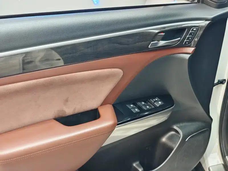 Trumpchi GS8 2017 320T 2WD Premium Edition 7-Seater — миниатюра 22