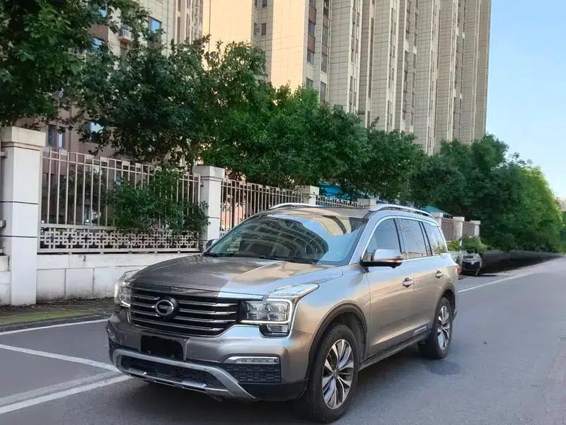 Trumpchi GS8 2017 320T 2WD Luxury Intelligent Connected Edition 7-Seater — миниатюра 1