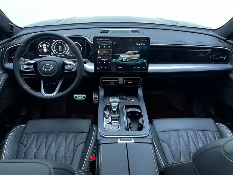 Trumpchi GS8 2022 Navigator Series 2.0TGDI 2WD Luxury Intelligent Connected 7-Seater — миниатюра 6