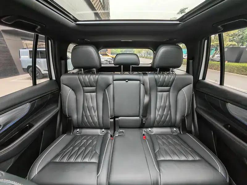 Trumpchi GS8 2022 Navigator Series 2.0TGDI 2WD Luxury Intelligent Connected 7-Seater — миниатюра 28