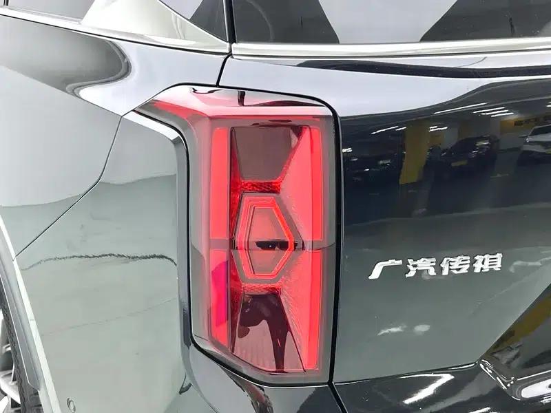 Trumpchi GS8 2022 Navigator Series 2.0TGDI 2WD Premium 7-Seater — миниатюра 13