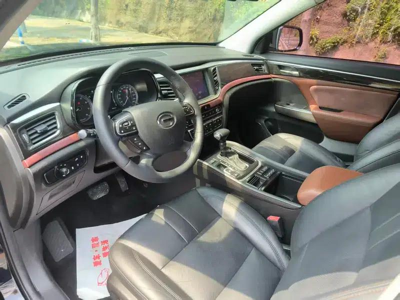 Trumpchi GS8 2017 320T 2WD Luxury Intelligent Connected Edition 7-Seater — миниатюра 9