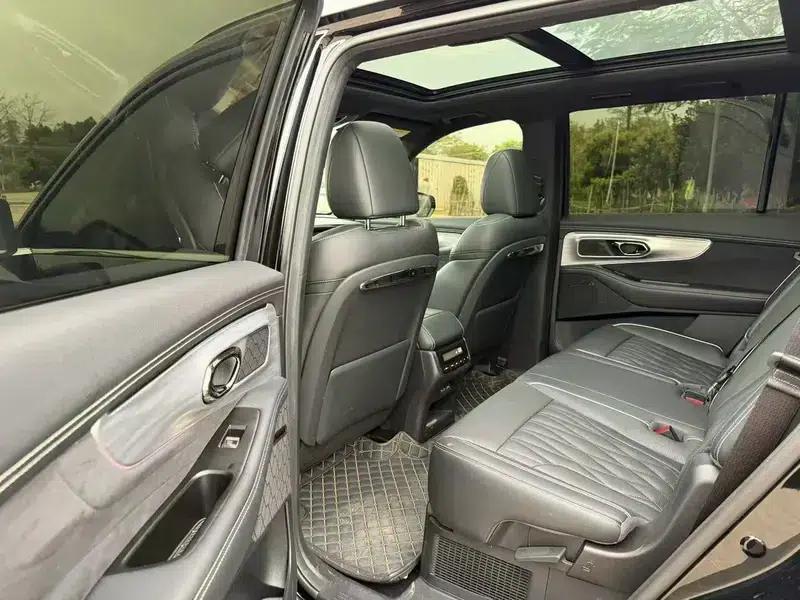 Trumpchi GS8 2022 Dual Engine Series 2.0TM Hybrid 2WD Premium Edition 7-Seater — миниатюра 9