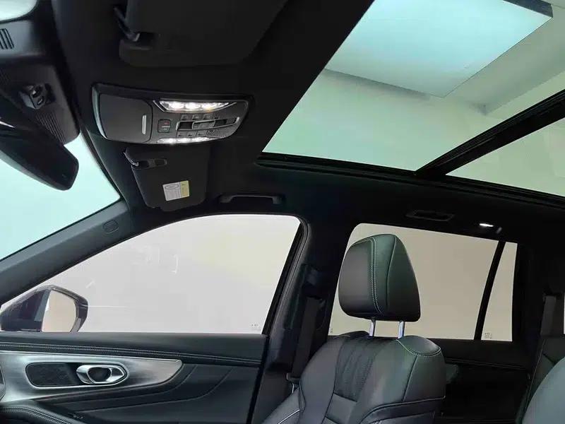 Trumpchi GS8 2022 Navigator Series 2.0TGDI 2WD Luxury Intelligent Connected 7-Seater — миниатюра 13