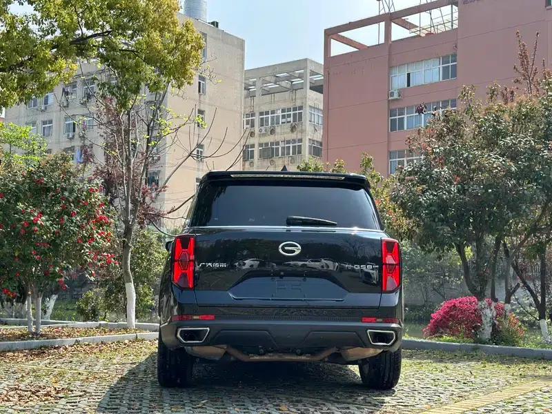 Trumpchi GS8 2022 Navigator Series 2.0TGDI 4WD Luxury Intelligent Connected 7-Seater — миниатюра 3