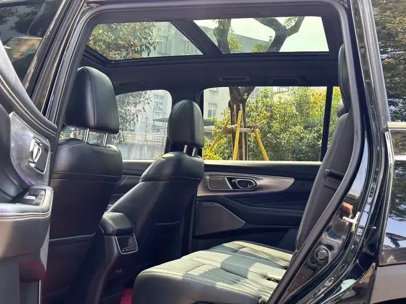 Trumpchi GS8 2022 Navigator Series 2.0TGDI 4WD Luxury Intelligent Connected 7-Seater — миниатюра 23