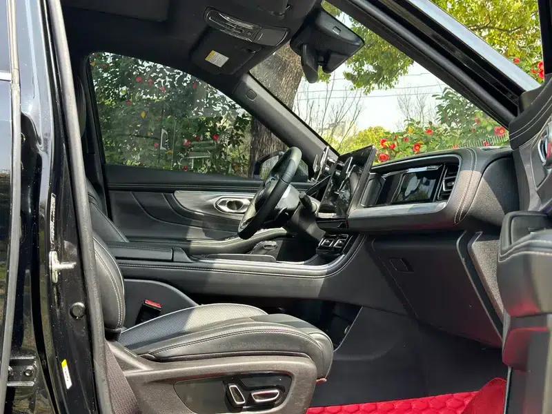 Trumpchi GS8 2022 Navigator Series 2.0TGDI 4WD Luxury Intelligent Connected 7-Seater — миниатюра 27