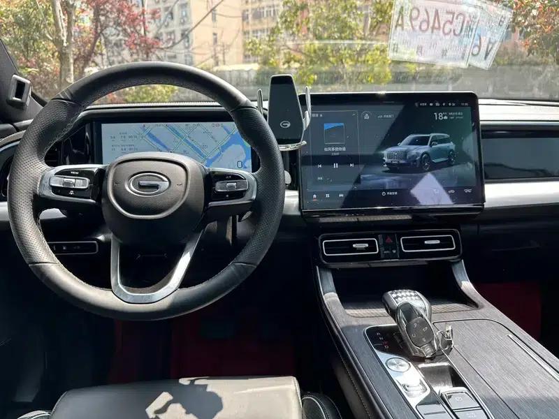Trumpchi GS8 2022 Navigator Series 2.0TGDI 4WD Luxury Intelligent Connected 7-Seater — миниатюра 7