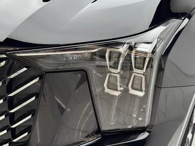 Trumpchi GS8 2022 Navigator Series 2.0TGDI 2WD Luxury Intelligent Connected 7-Seater — миниатюра 12