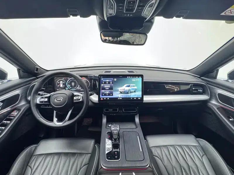 Trumpchi GS8 2022 Navigator Series 2.0TGDI 2WD Luxury Intelligent Connected 7-Seater — миниатюра 14