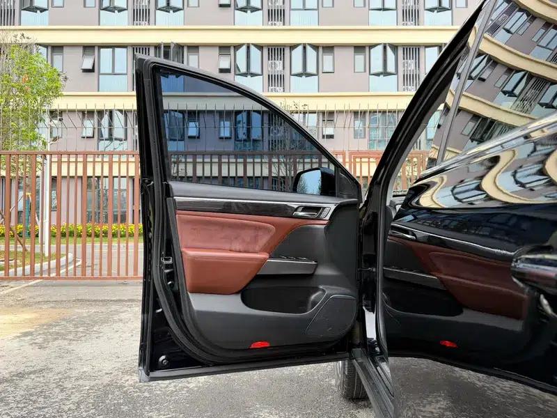 Trumpchi GS8 2017 320T 2WD Luxury Intelligent Connected Edition 7-Seater — миниатюра 22