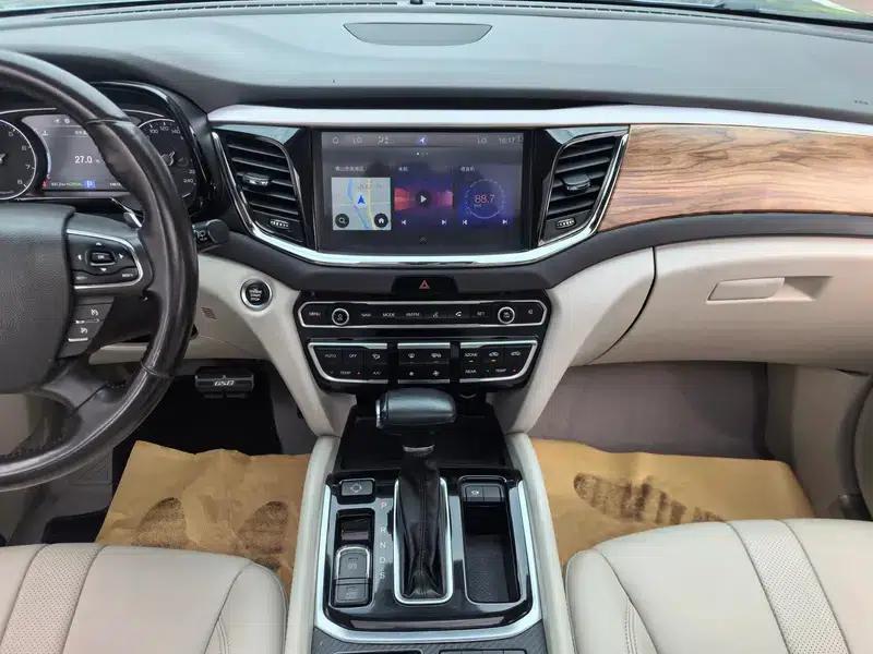Trumpchi GS8 2017 320T 2WD Premium Edition 7-Seater — миниатюра 13