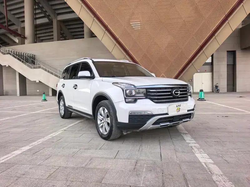 Trumpchi GS8 2017 320T 2WD Luxury Edition 7-Seater — миниатюра 3