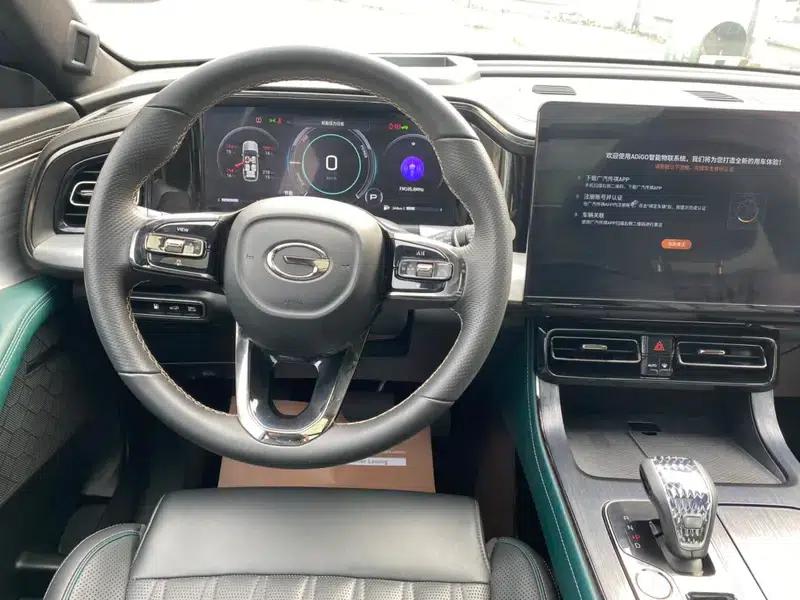 Trumpchi GS8 2022 Dual Engine Series 2.0TM Hybrid 2WD Premium Edition 6-Seater — миниатюра 12
