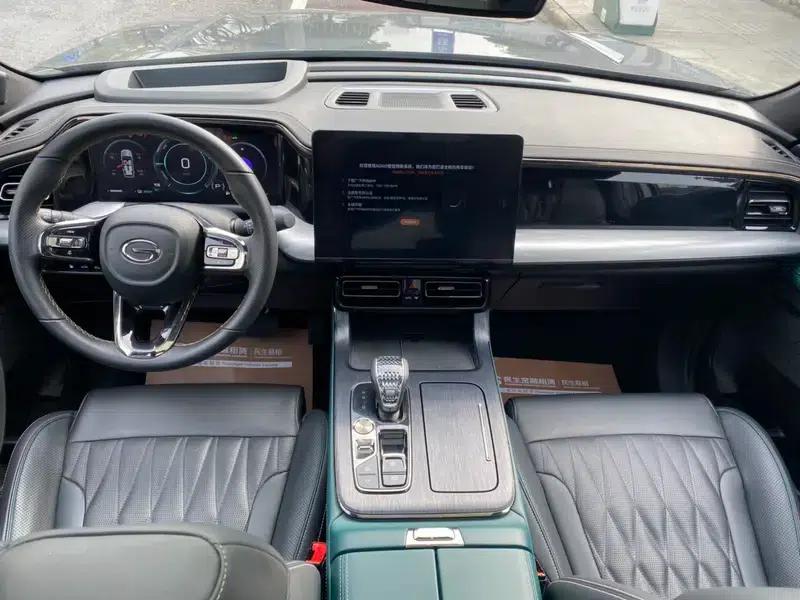Trumpchi GS8 2022 Dual Engine Series 2.0TM Hybrid 2WD Premium Edition 6-Seater — миниатюра 14