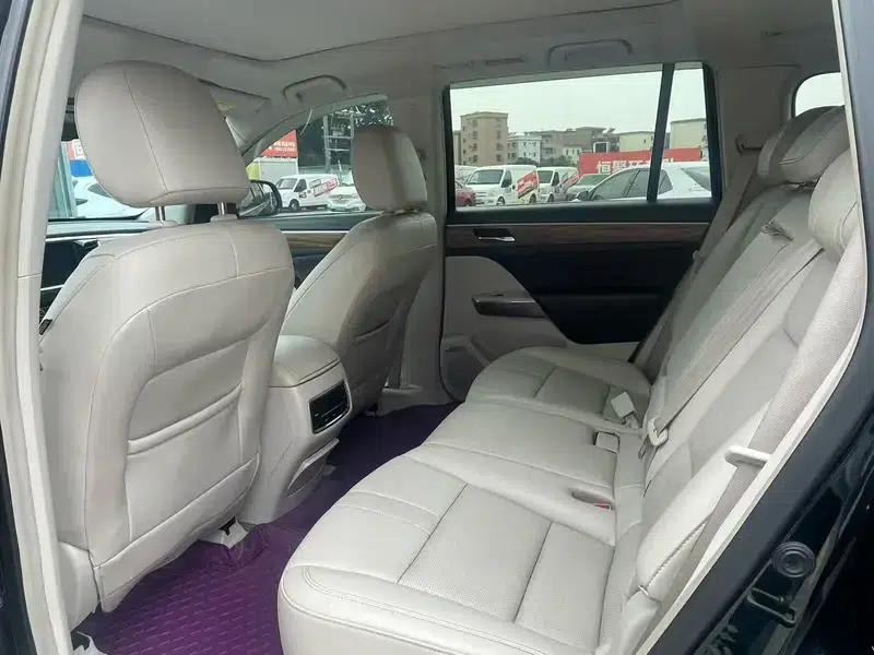 Trumpchi GS8 2017 320T 2WD Premium Edition 7-Seater — миниатюра 9