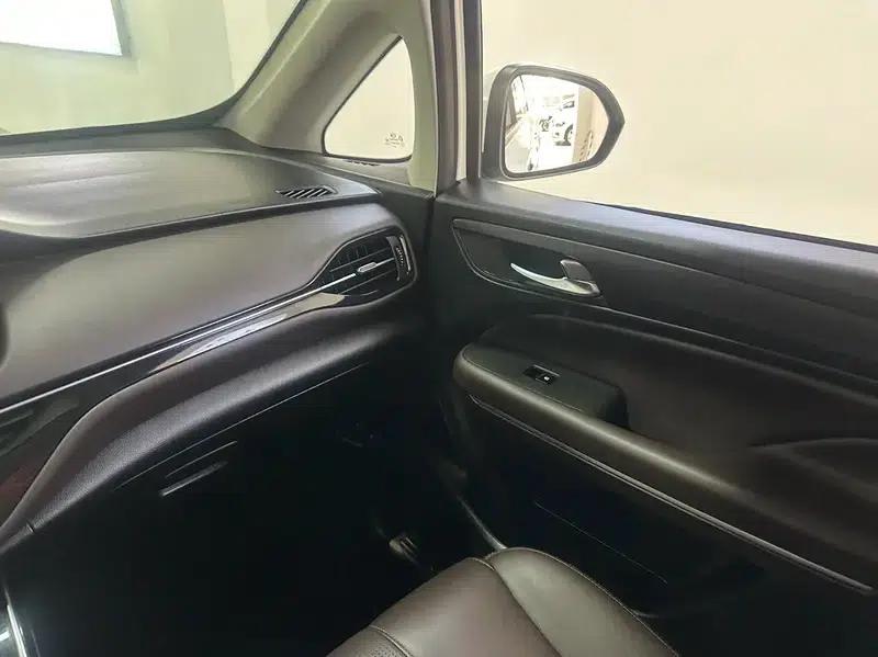 Trumpchi M6 2019 270T Automatic Luxury Edition 7-seater National VI Emission Standard — миниатюра 9