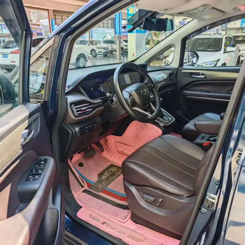 Trumpchi M6 2019 270T Automatic Premium Edition 7-seater National VI Emission Standard — миниатюра 8