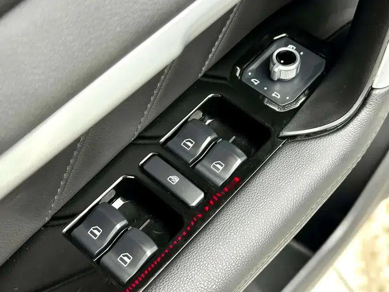 Haval H6 2017 Red Label 2.0T Automatic 2WD Smart Edition — миниатюра 22
