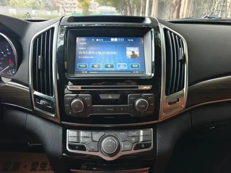 Haval H9 2015 2.0T 4WD Super Luxury 7-Seater — миниатюра 9