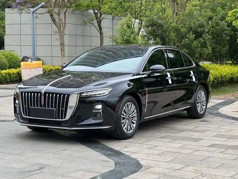 Hongqi H5 2023 2.0T Automatic Intelligent Flagship Edition — миниатюра 1