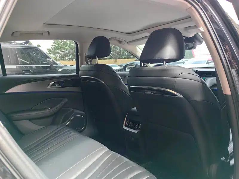 Hongqi H5 2023 2.0T Automatic Intelligent Flagship Edition — миниатюра 7