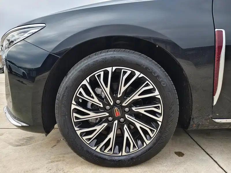 Hongqi H5 2023 2.0T Automatic Intelligent Flagship Edition — миниатюра 8