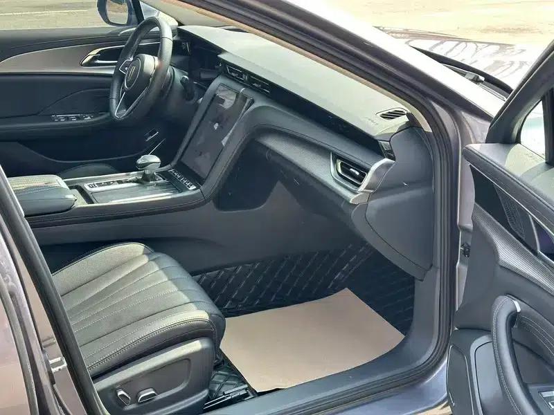 Hongqi H5 2023 2.0T Automatic Intelligent Flagship Edition — миниатюра 7