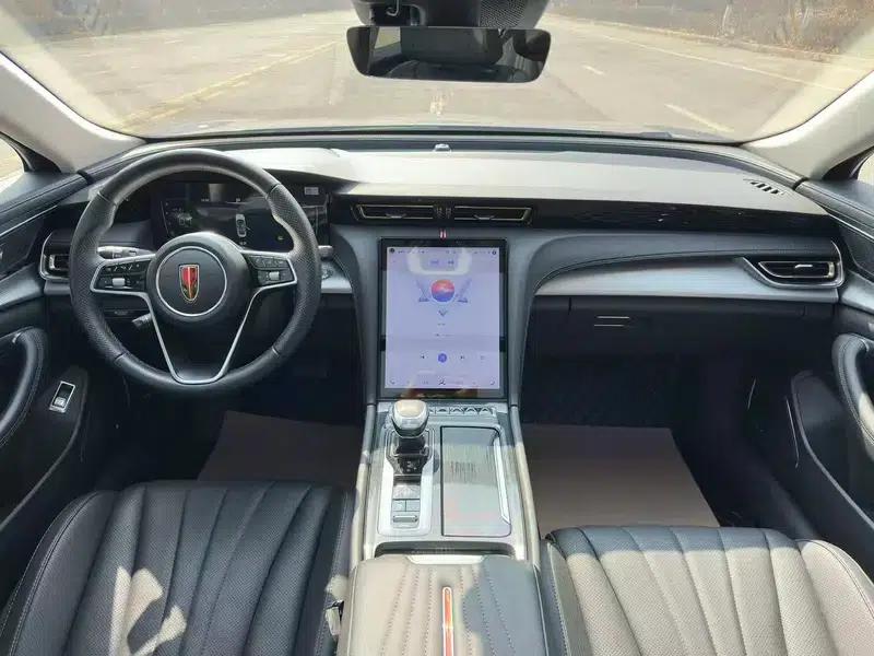 Hongqi H5 2023 2.0T Automatic Intelligent Flagship Edition — миниатюра 8