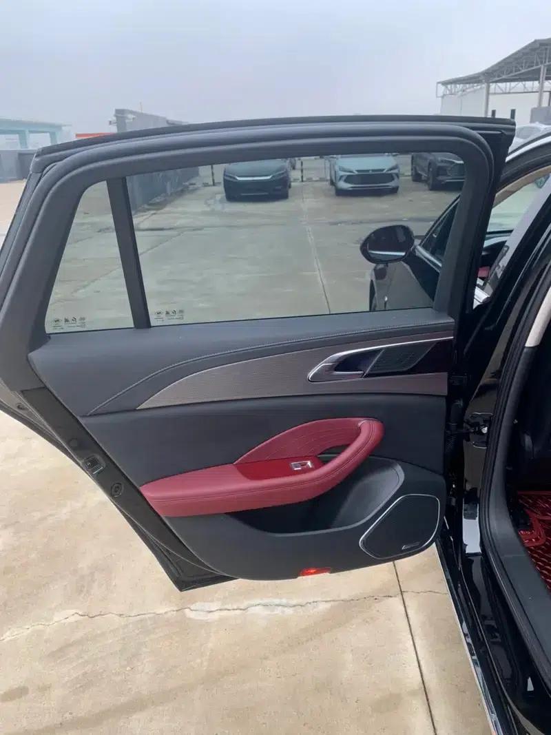 Hongqi H5 2023 2.0T Automatic Intelligent Flagship Edition — миниатюра 10