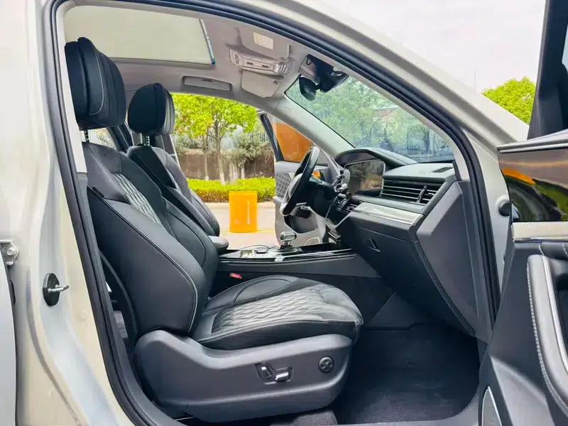 Hongqi HS5 2019 2.0T Intelligent Flagship Enjoy 4WD Edition — миниатюра 12