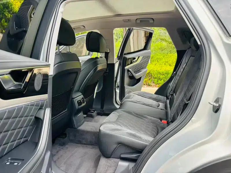 Hongqi HS5 2019 2.0T Intelligent Flagship Enjoy 4WD Edition — миниатюра 10