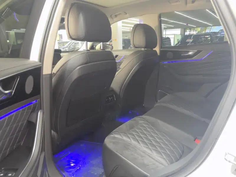 Hongqi HS5 2019 2.0T Intelligent Flagship 4WD Edition — миниатюра 10