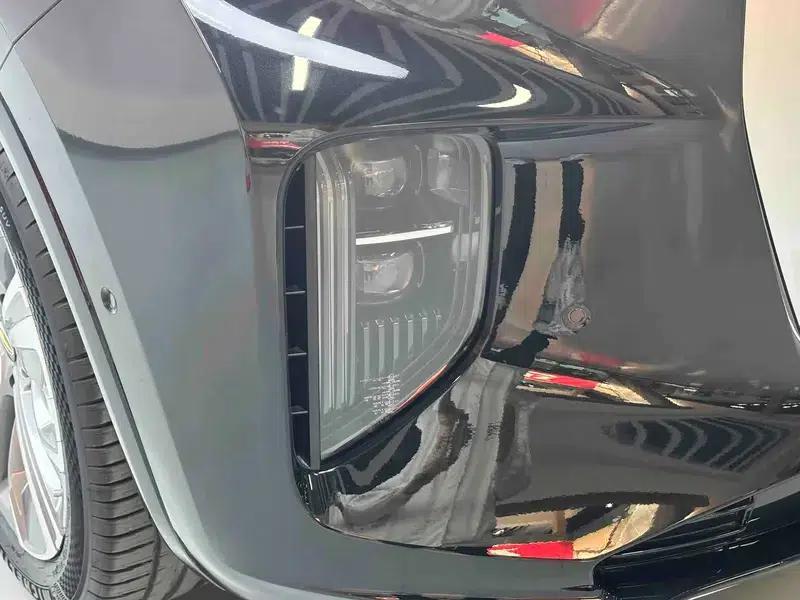 Hongqi E-HS9 2022 Model 690km Flagship Edition (Six Seats) — миниатюра 14