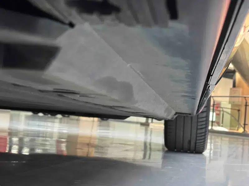 Hongqi E-HS9 2022 Model 690km Flagship Edition (Six Seats) — миниатюра 23