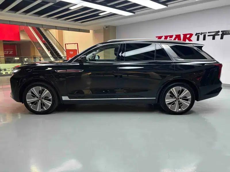 Hongqi E-HS9 2022 Model 690km Flagship Edition (Six Seats) — миниатюра 4