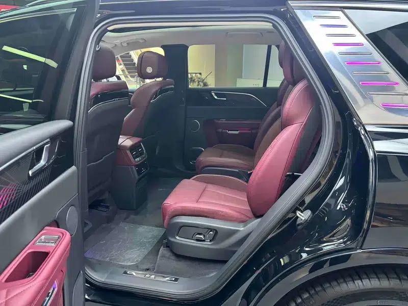 Hongqi E-HS9 2022 Model 690km Flagship Edition (Six Seats) — миниатюра 33