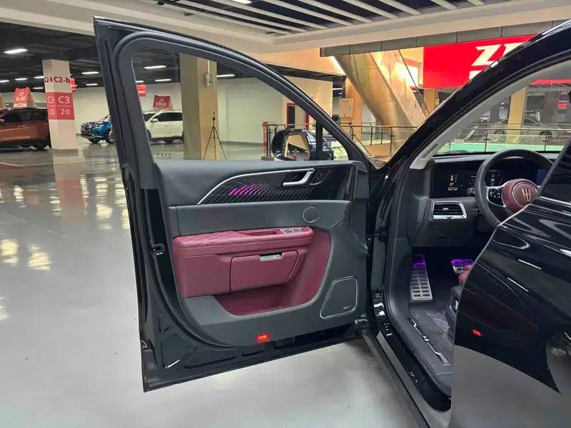 Hongqi E-HS9 2022 Model 690km Flagship Edition (Six Seats) — миниатюра 35