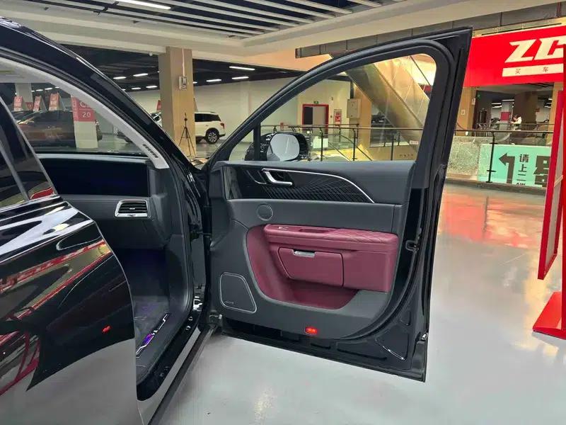 Hongqi E-HS9 2022 Model 690km Flagship Edition (Six Seats) — миниатюра 40