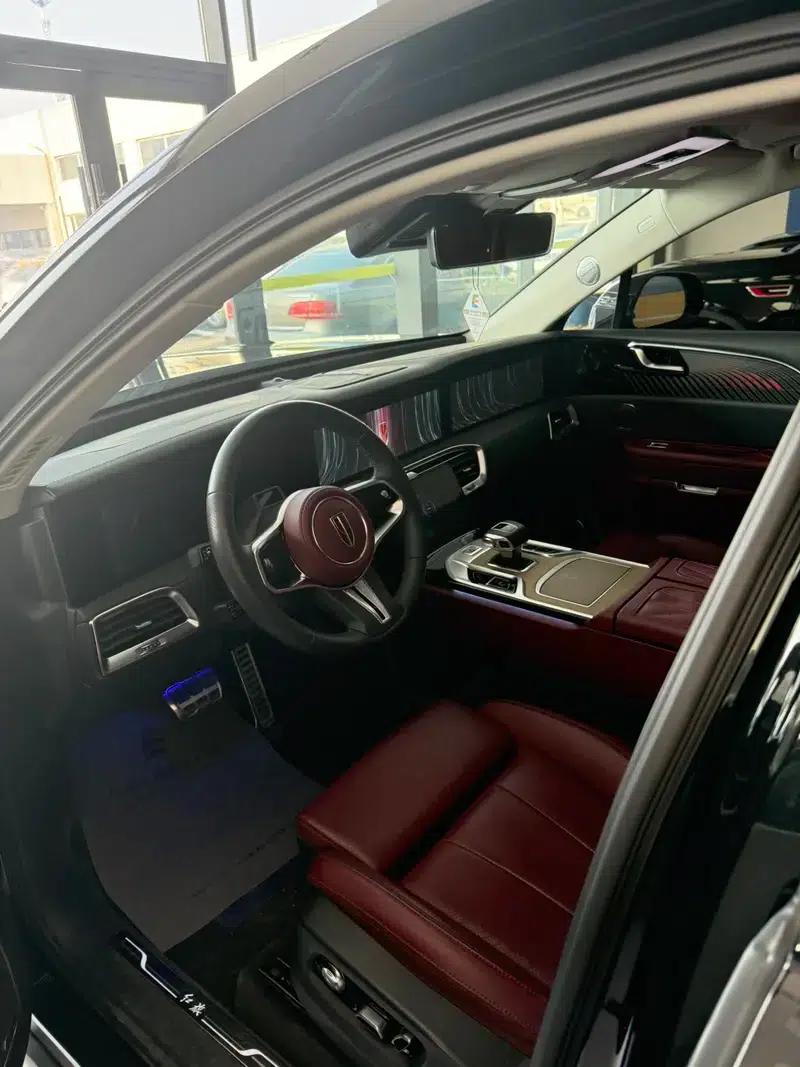 Hongqi E-HS9 2022 Model 690km Flagship Edition (Six Seats) — миниатюра 8