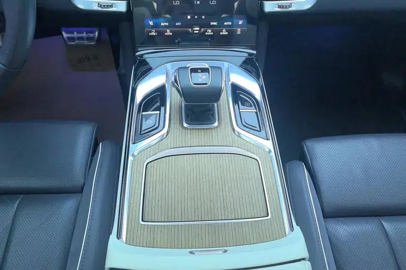 Hongqi E-HS9 2020 Model 460km Flagship Edition (Six Seats) — миниатюра 14
