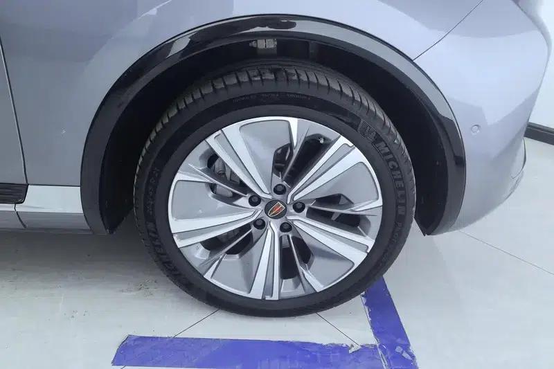 Hongqi E-HS9 2020 Model 460km Flagship Edition (Six Seats) — миниатюра 10