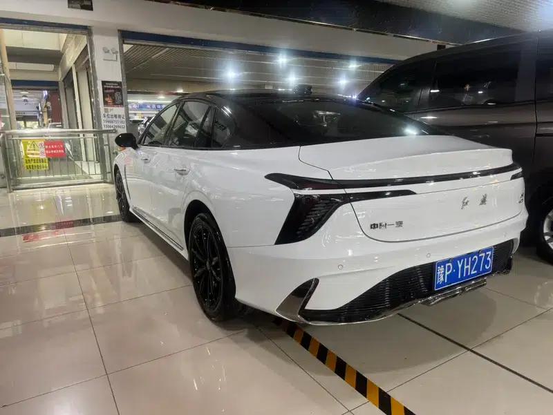 Hongqi H6 2023 2.0T Premium Edition — миниатюра 4