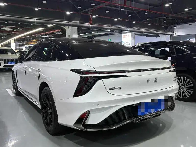 Hongqi H6 2024 2.0T Premium Edition — миниатюра 4